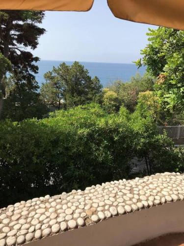 Villa con vista mare e spiaggia privata gîte à louer San Donato