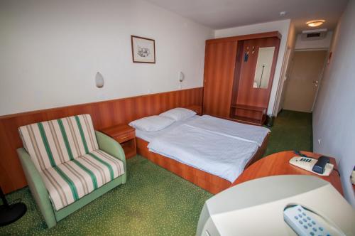 Special Offer - Double Room with Balcony - Half Board Included