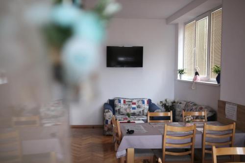 Gile Guest House - image 8