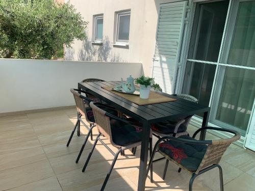 Apartman ABO*** - Apartment - Komin