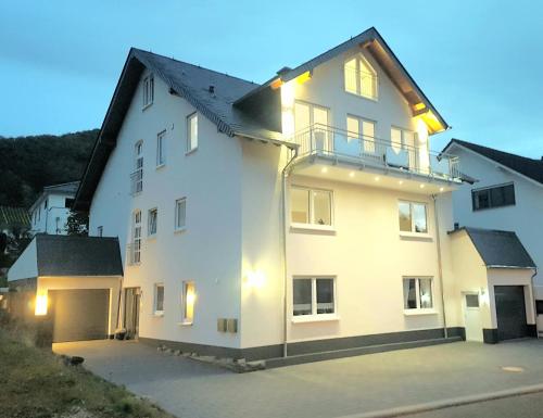 B&B Alken - Ferienhaus MoselCharme - Bed and Breakfast Alken