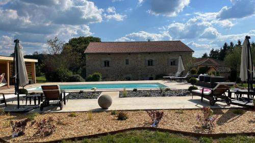 TENDANCE CAMPAGNE Chambre d'hôtes chambre d'hôte Yvrac-et-Malleyrand