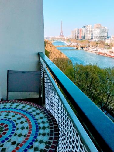 EIFFEL TOWER PENTHOUSE, Paris
