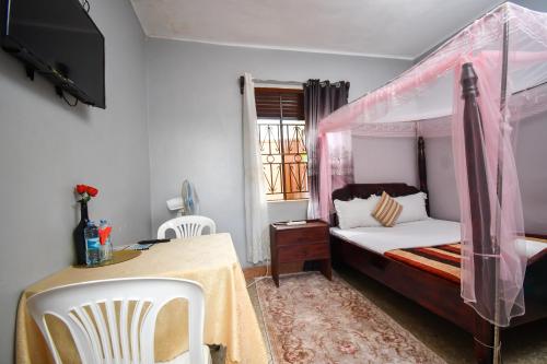 Jinja Grand Hotel – Jinja