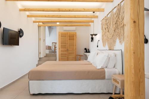 Melidron Hotel & Suites in Agios Prokopios