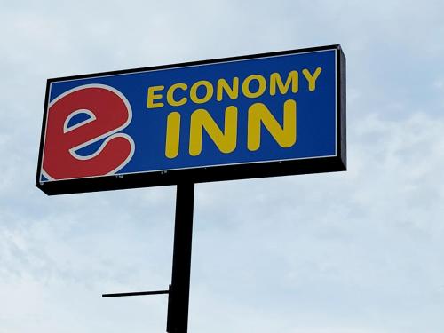 Economy inn in Corning (CA)