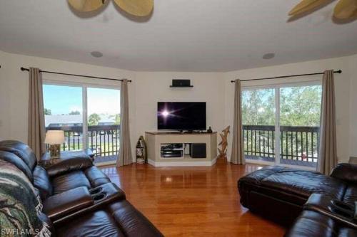 The Round House in Bokeelia