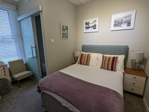 Redlands - image 11