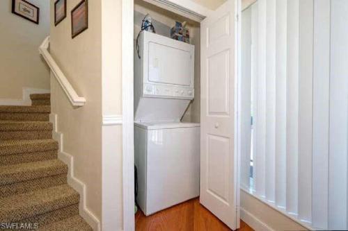 The Round House in Bokeelia