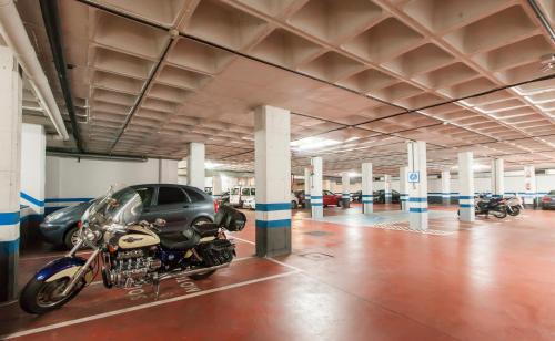 Hotel Albret Room Type - Double or Twin Room with Parking
