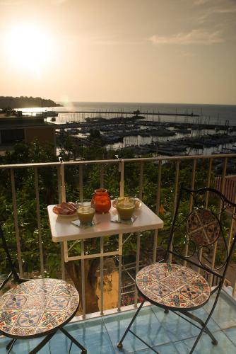 Punta Lingua Relais - Room 3 Port View · Procida