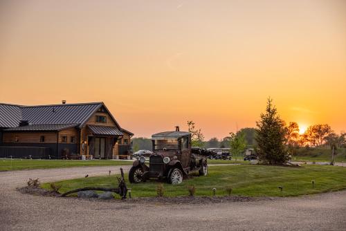 Sankoty Lakes Resort in Spring Bay, USA