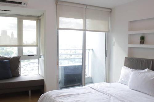 A2J Luxury 1BR BGC Balcony Suite Near BurgosCircle, Manila (fotografie 2)