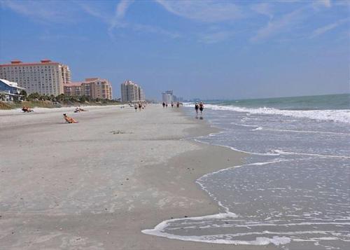 Carolina Dunes - 506 (3 bedroom Sleeps 10) - image 14