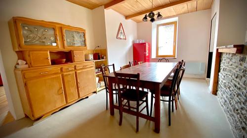 Gîte de l'école (Gite de l'ecole) in Ceyrat (Auvergne)