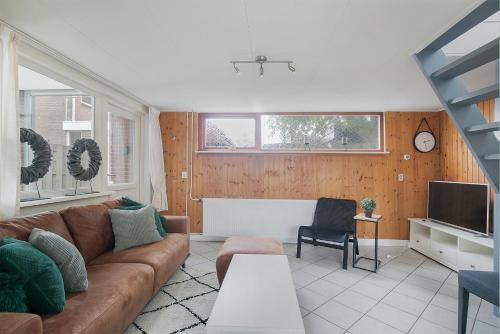  Hello Zeeland - Vakantiehuis Ooststraat 12A in Aagtekerke