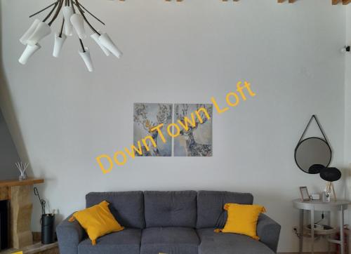 DownTown Loft - Apartment - Aigio