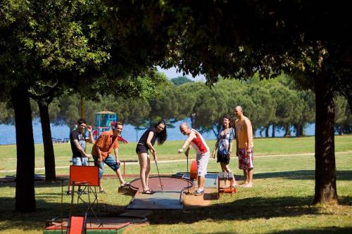 Happy Camp Mobile Homes in Camping Park Umag