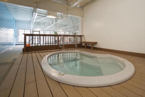 A11 Snowblaze Athletic Club Condo in Winter Park, USA