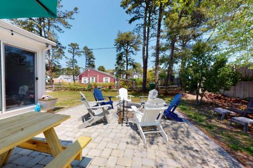 Cape Cod Beach Cottage in 鄧尼斯埠(MA）