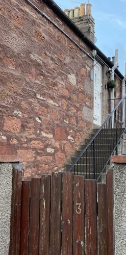 The Ramblers Rest - whole apartment - pet friendly - close to amenities and walks in 厄德錫爾