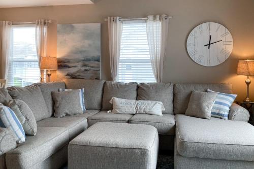 . Bethany Bay --- 417 Crowley