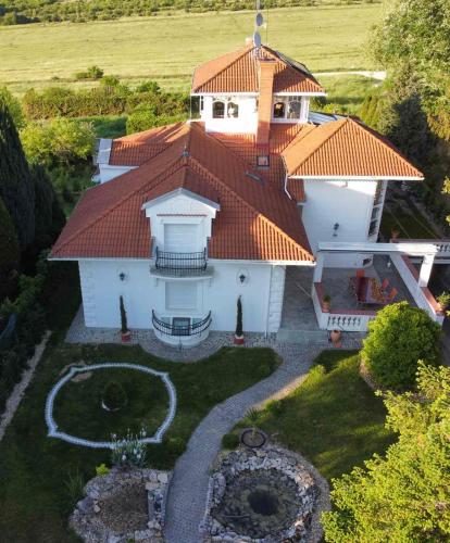 3 Bedroom Private floor in Luxury Mansion, Будапешт (фото 5)