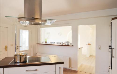 Kitchen, Beautiful home in Ockholm with 5 Bedrooms and Sauna in Ockholm