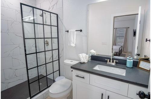 BRAND NEW 3 Stylish 3BR Near Exciting Downtown in San Antonio, USA