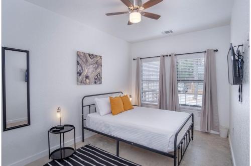 BRAND NEW 4 Stylish 3BR Near Exciting Downtown in San Antonio, USA