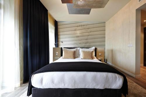 Executive Double Room image 5
