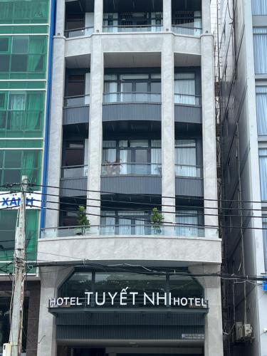 뚜옛 니 호텔