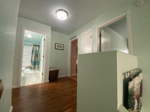 A szálláshely kívülről, Trinity Escapes - Two Bedroom two bathroom full Apartment near airport near Ted Stevens Anchorage nemzetközi repülőtér