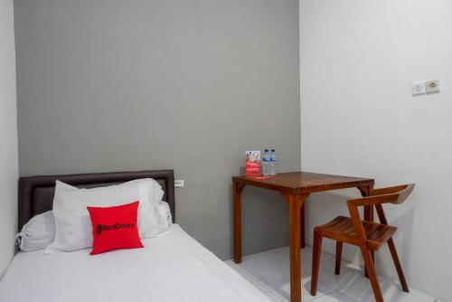 KoolKost Syariah near Universitas PGRI Semarang - Minimun Stay 6 Nights - image 3