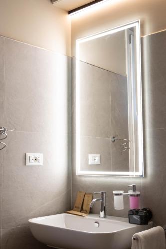 Single Room image 4