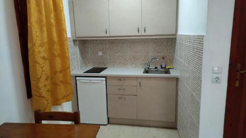 Koula Apartments - image 11