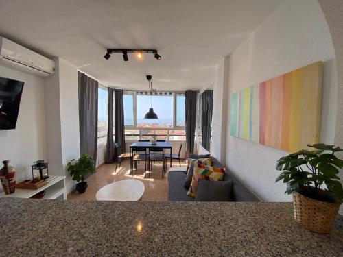 Apartamento DIORAMA D con impresionante vista, piscina y parking - Apartment - Benalmádena