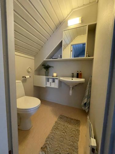 Ballstad Delicate Ocean Front House - Rorbu style Ballstad Delicate Ocean Front House - Rorbu style