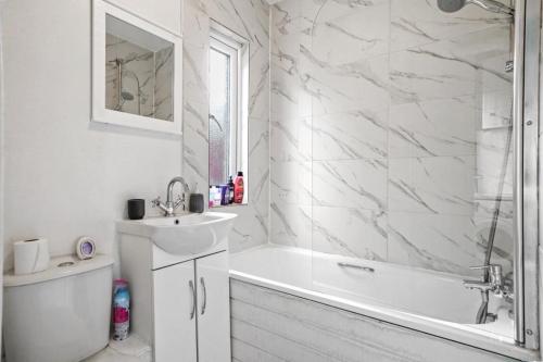 Ezy Property Solution Short Lets & Serviced Accommodation Norbury, Londýn (fotografie 5)