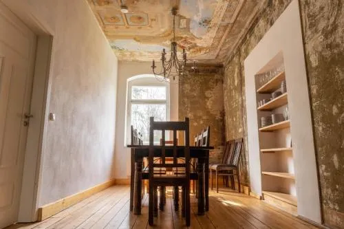 Zeitreise: Wohnen im Herrenhaus genau zw. L u. DD in Mügeln, Deutschland