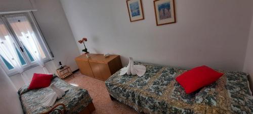 Hotel Dora - main image