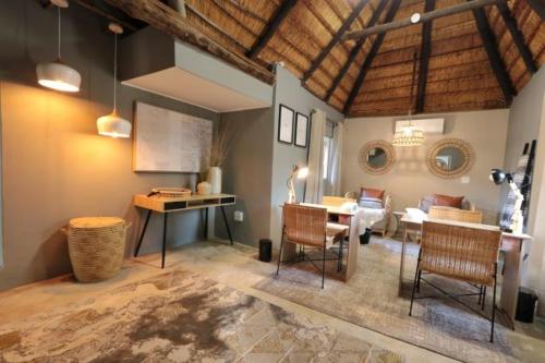 Tshukudu Game Lodge Hoedspruit South Africa