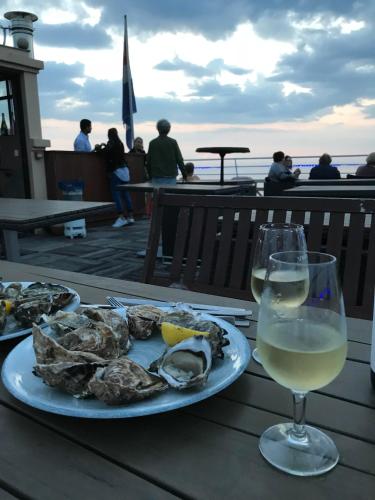 Hotel Ambassadeurs - image 14