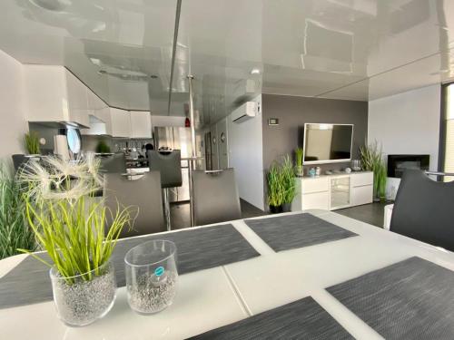 Instalaciones, Hausboot Ferienhaus Captains Boat in Olpenitz
