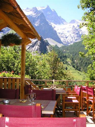 HOTEL DES ALPES - SKIERS LODGE