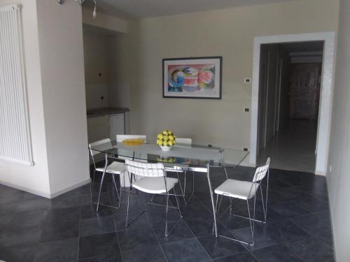  Casa Vacanza Piazza in Orta San Giulio