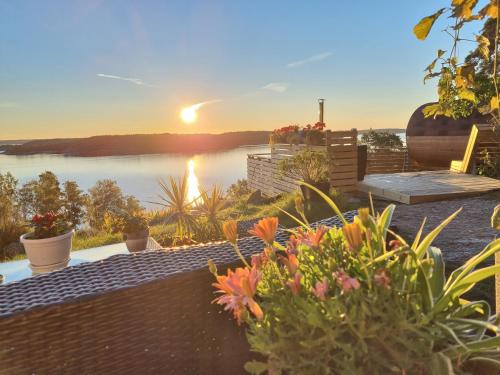 Stuga med Skärgårdsutsik 30 min från Stockholm in Tyresö