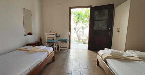 Platia Studios 5