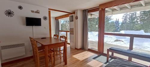 Bel appart pour 4/6 pers plein SUD sans vis a vis - Apartment - Chamrousse