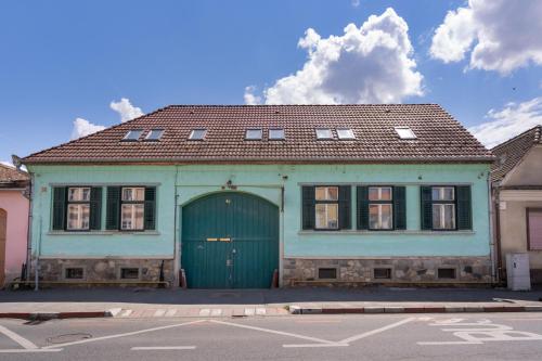 绿屋旅馆 绿屋旅馆